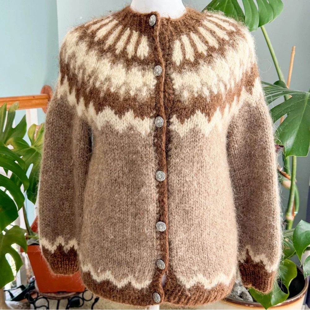 Cozy Brown and Cream Icelandic Women's Sweater - Picture 8 of 8
